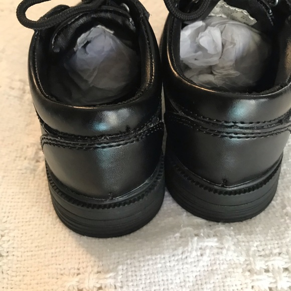 Little Boys 8.5 Wide Black Leather Dress Shoes - Picture 7 of 9